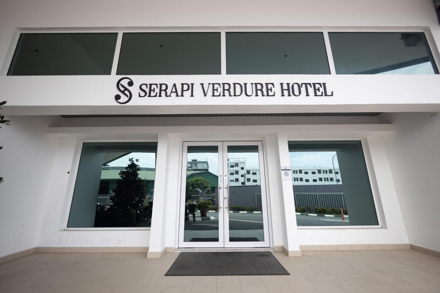Serapi Verdure Hotel Kuching Exteriör bild